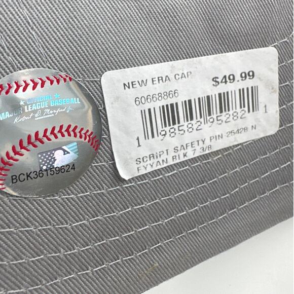 New Era New York Yankees On Field Game Navy 59FIFTY Fitted Cap Size 7 3/8 - Picture 8 of 10